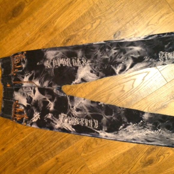 Jennings - Picture 1 of 3